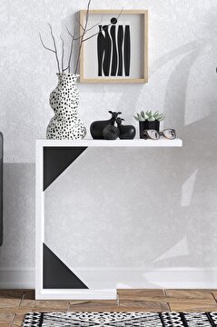 media.product.imagealternatetextformat