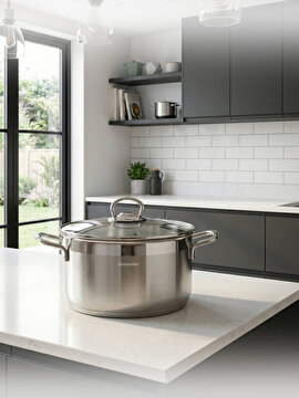 media.product.imagealternatetextformat