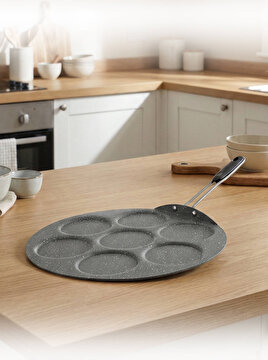 media.product.imagealternatetextformat