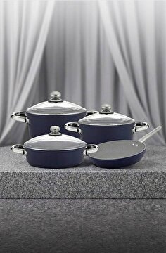 media.product.imagealternatetextformat