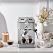 Karaca Coffee Art 1101 Süt Köpürtücülü, 20 Bar Basınçlı, Espresso, Latte, Cappuccino, Americano Makinesi 1,5L Inox. ürün görseli