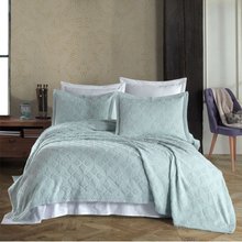 Hobby Hera King Bedspread – Green