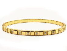 Welch Steel Welch Women's Gold Stone Detailed Stainless Steel Bracelet