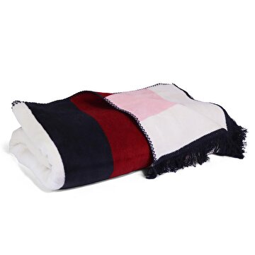 media.product.imagealternatetextformat