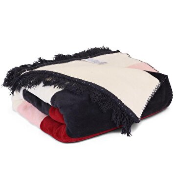 media.product.imagealternatetextformat