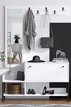 media.product.imagealternatetextformat