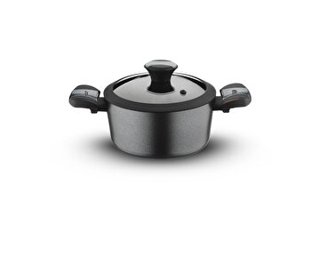 media.product.imagealternatetextformat