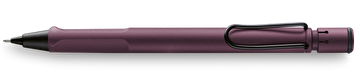 media.product.imagealternatetextformat