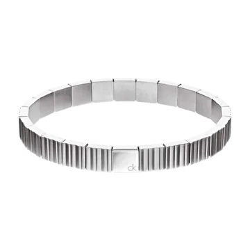 media.product.imagealternatetextformat