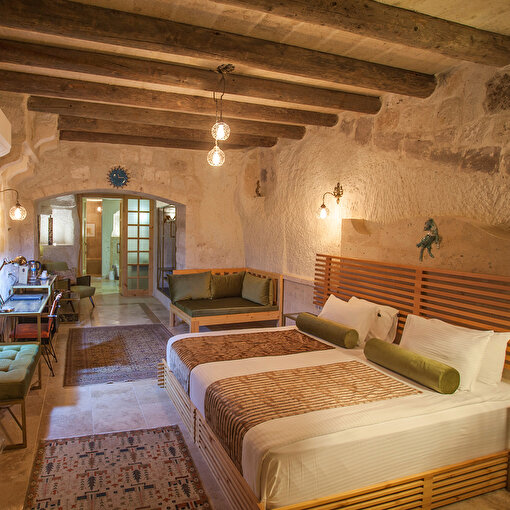 Agarta Cave Hotel Kapadokya 1 Gece 2 Kişi Kahvaltı Dahil Konaklama. ürün görseli