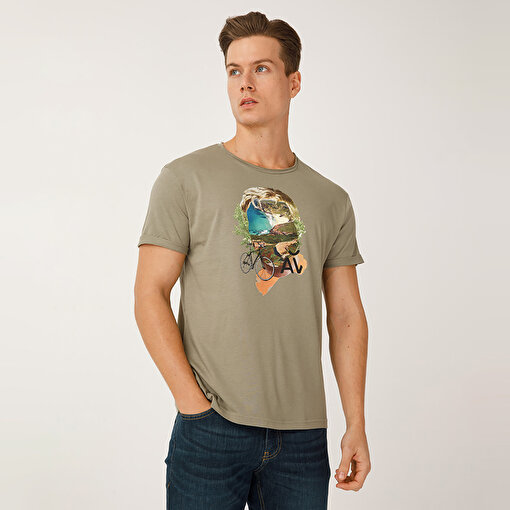 Biggdesign Nature Maceraperest Erkek T-shirt. ürün görseli