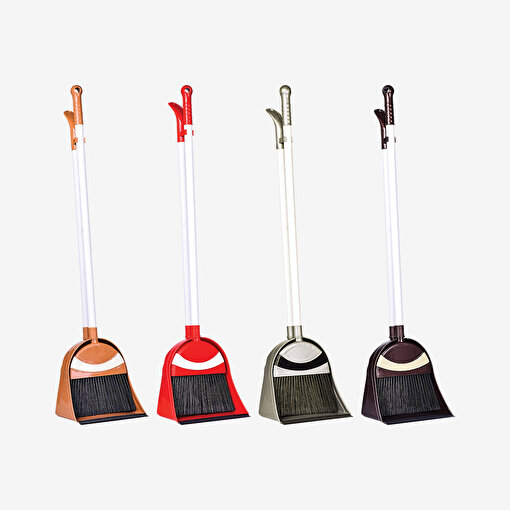 Picture of Plastart Broom Penguen