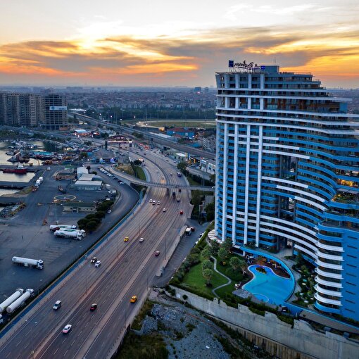 Radisson Blu Hotel Ottomare İstanbul  2 Kişi 1 Gece Kahvaltı Dahil Konaklama. ürün görseli