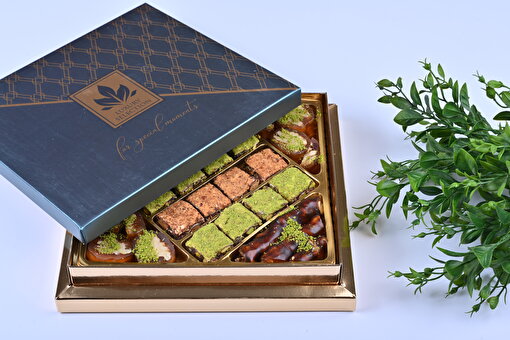 Tadım Dünyası Karışık Hediyelik Kuruyemiş & Lokum 700 gr 025. ürün görseli