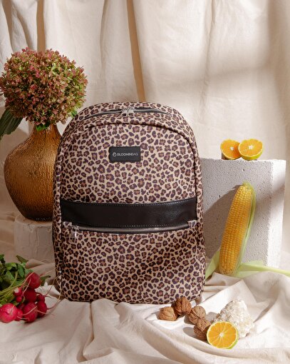 Earthy Leopard 13-14 inch Sırt Laptop / Macbook Çantası. ürün görseli
