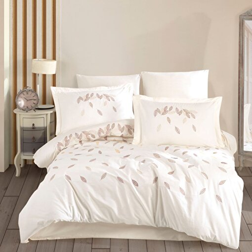 Hobby Premium Lidia Krem - Poplin Çift Kişilik Nakışlı Nevresim Takımı. ürün görseli