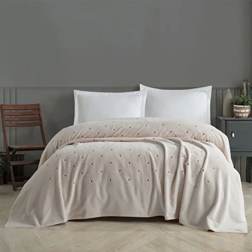 Picture of Hobby Lubow Double Embroidered Bedspread Love - Kum