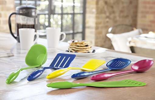 Zyliss E71642 Delikli Spatula (Stand 12 Adet). ürün görseli