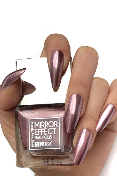 Picture of Mara Mirror Effect Nail Polish 15 Ml - Pink