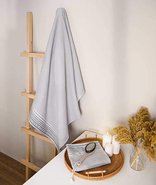 Picture of Koza Home Limira 2-Piece Gray Dowry Towel Set 50x90-90x150 2262 50 x 90 - 90 x 150